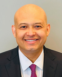 Lester Sandres Rápalo headshot