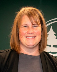 Nina Johson's headshot