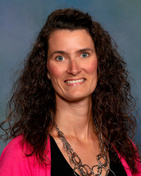 Tami Such headshot